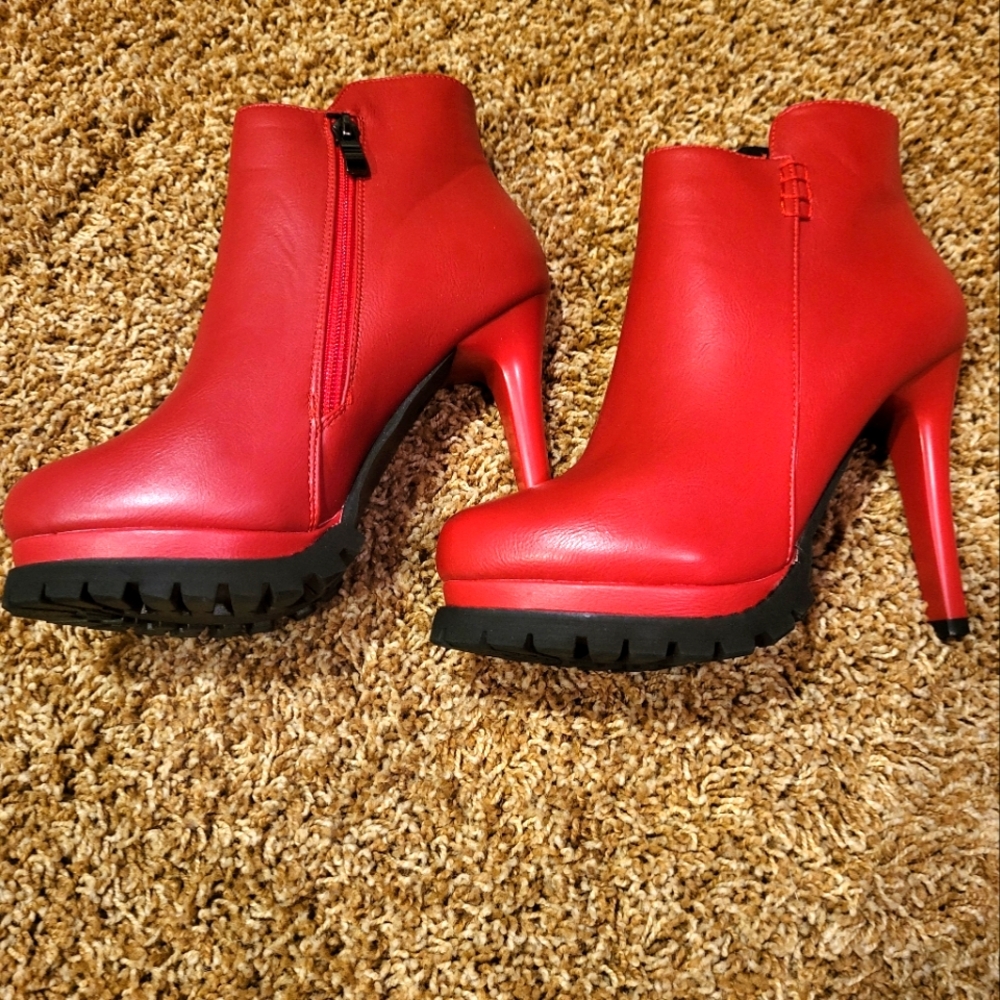 Womens Leather Ankle Boots